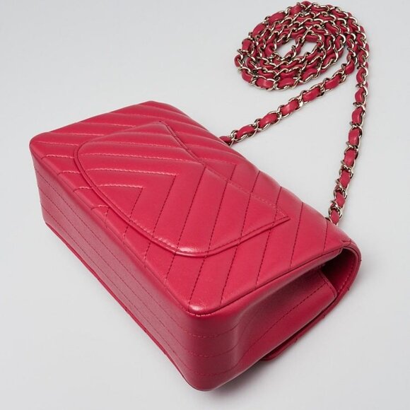 Chanel Pink Chevron Quilted Lambskin Leather Classic Mini Rectangular Bag - Picture 2 of 10
